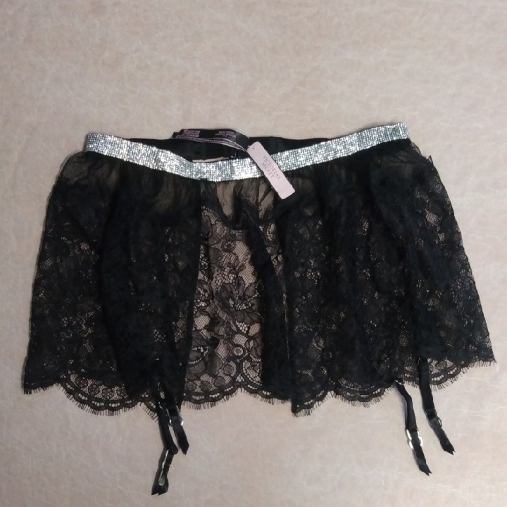 NWT VICTORIA'S SECRET